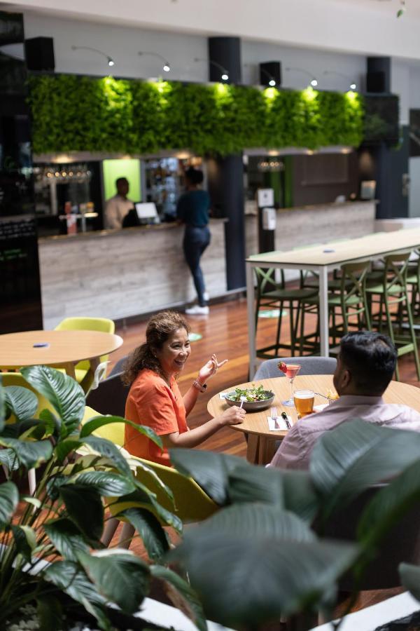Novotel Darwin Cbd Екстериор снимка